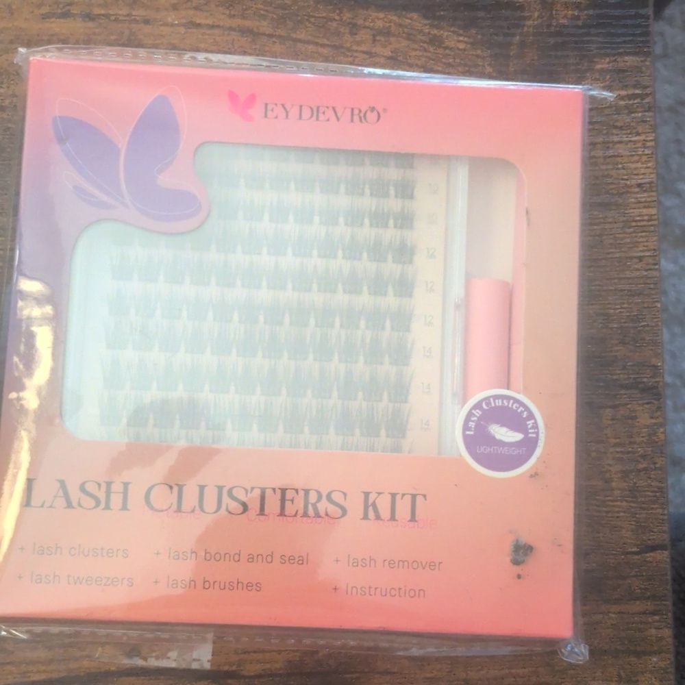 💲⬇️Lash Clusters Kit, Brand New $10